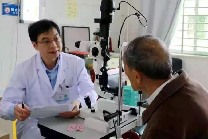 老花眼鏡怎么配更好？